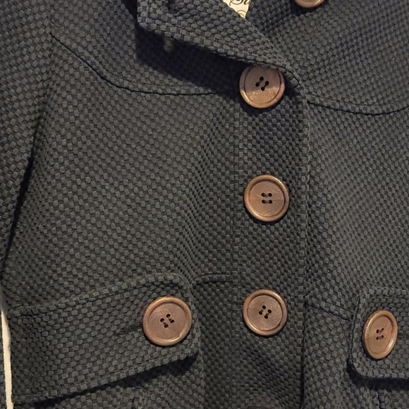 Jacket - Picture 2 of 3